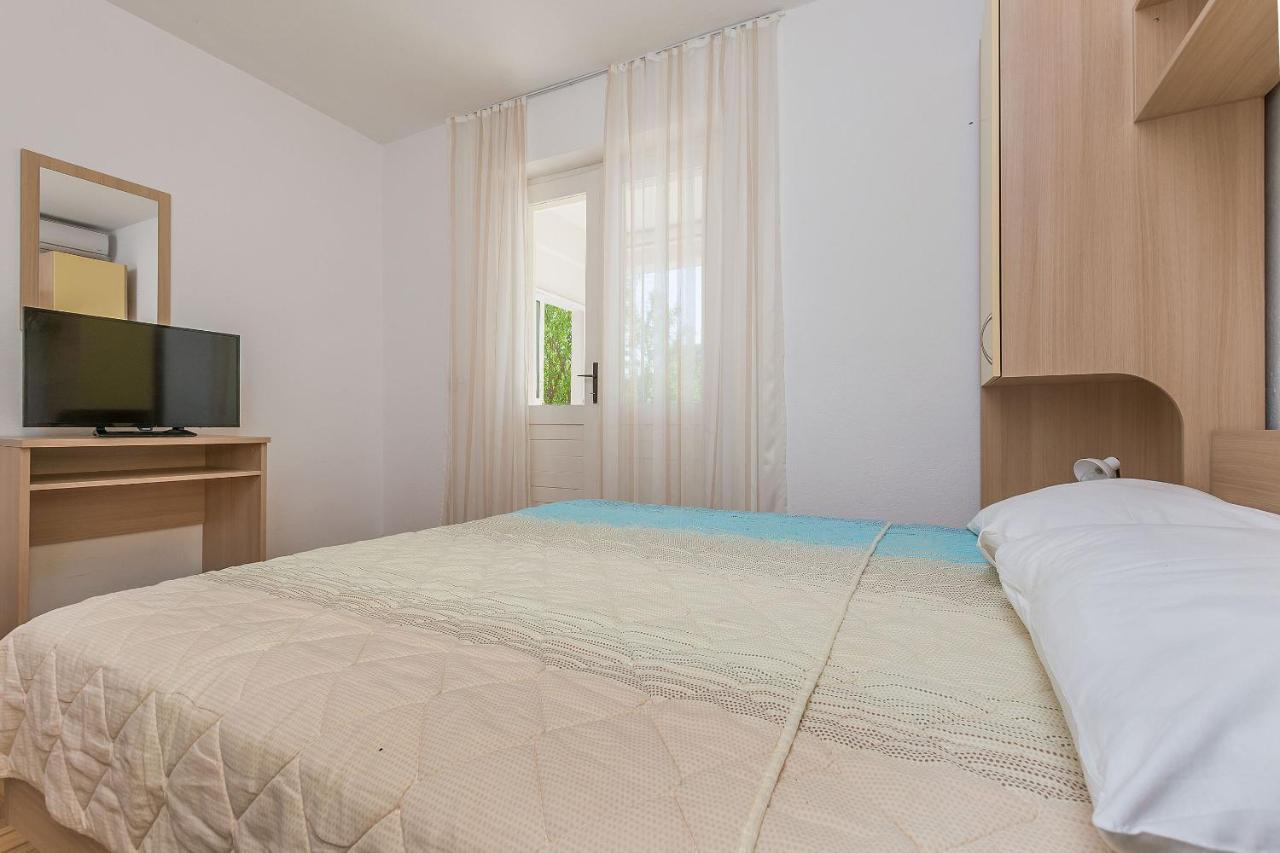 Apartments Ilijanka Brela Ngoại thất bức ảnh