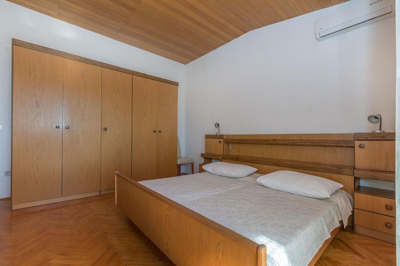 Apartments Ilijanka Brela Ngoại thất bức ảnh